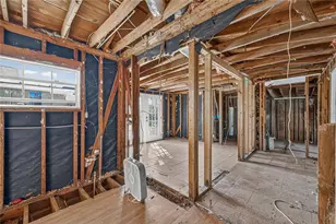 512 S 51st St, Tampa, FL 33619 - Photo 11