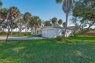 512 S 51st St, Tampa, FL 33619 - Photo 9