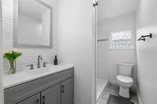 2204 N 10th St, Tampa, FL 33605 - Photo 11