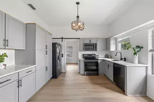 2204 N 10th St, Tampa, FL 33605 - Photo 25