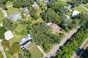 1210 Front St, Valrico, FL 33594 - Photo 9