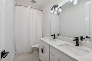3016 W Ballast Point Blvd, Tampa, FL 33611 - Photo 33