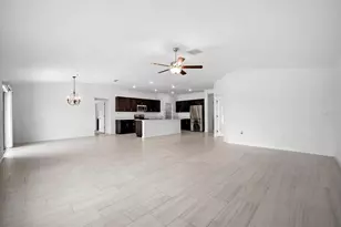 4060 Capri Coast Dr, Plant City, FL 33565 - Photo 11