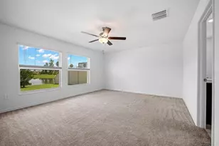 4060 Capri Coast Dr, Plant City, FL 33565 - Photo 19