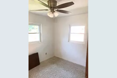 5234 22nd Avenue N, Saint Petersburg, FL 33710 - Photo 3