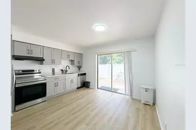 615 2nd Avenue NE #B, Largo, FL 33770 - Photo 9