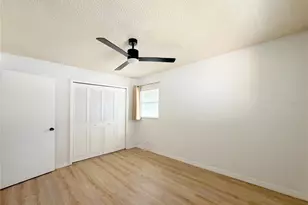 615 2nd Ave NE, Largo, FL 33770 - Photo 17