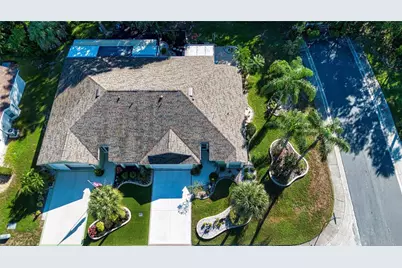 2001 Gardenia Landings Lane, Sun City Center, FL 33573 - Photo 55