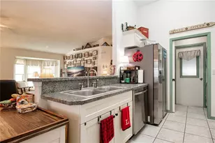 2001 Gardenia Landings Ln, Sun City Center, FL 33573 - Photo 21