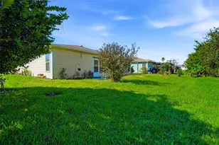 29307 Kapalua Way, San Antonio, FL 33576 - Photo 31