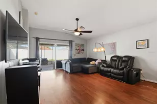 4716 Barchetta Dr, Land O Lakes, FL 34639 - Photo 3