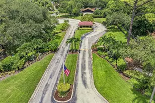 1805 Mariner Dr, Tarpon Springs, FL 34689 - Photo 45