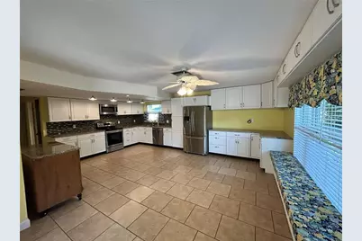 2019 Forest View Drive, Palm Harbor, FL 34683 - Photo 9