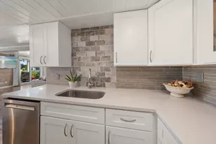 115 99th Ave, Treasure Island, FL 33706 - Photo 13