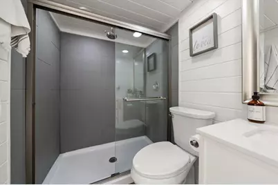 115 99th Avenue, Treasure Island, FL 33706 - Photo 21
