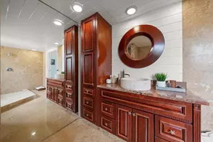 115 99th Ave, Treasure Island, FL 33706 - Photo 35
