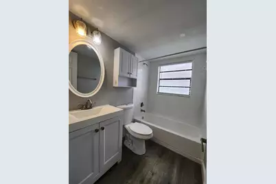 5716 N Lincoln Avenue #D, Tampa, FL 33614 - Photo 13