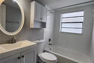5716 N Lincoln Ave, Tampa, FL 33614 - Photo 13