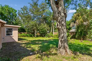 4655 48th Ave N, Saint Petersburg, FL 33714 - Photo 21