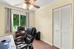 1743 Macdonnell Dr, Palm Harbor, FL 34684 - Photo 11