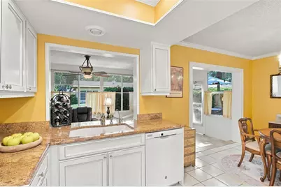 1743 Macdonnell Drive, Palm Harbor, FL 34684 - Photo 21