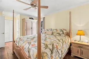 1743 Macdonnell Dr, Palm Harbor, FL 34684 - Photo 13