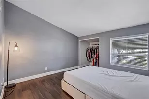 4515 La Capri Ct, Tampa, FL 33611 - Photo 13
