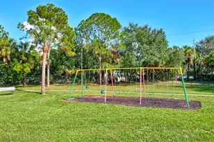 4515 La Capri Ct, Tampa, FL 33611 - Photo 29