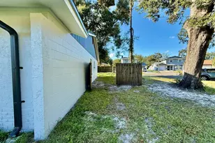 1602 Palm Leaf Dr, Brandon, FL 33510 - Photo 33