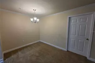 18563 Bridle Club Dr, Tampa, FL 33647 - Photo 9