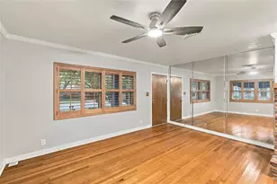 1146 30th Ave N, Saint Petersburg, FL 33704 - Photo 7