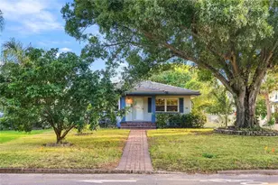 1146 30th Ave N, Saint Petersburg, FL 33704 - Photo 3