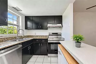1131 84th Ave N, Saint Petersburg, FL 33702 - Photo 17