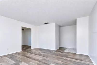 1131 84th Avenue N #D, Saint Petersburg, FL 33702 - Photo 7