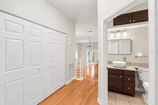 752 Coral Reef Dr, Tampa, FL 33602 - Photo 27