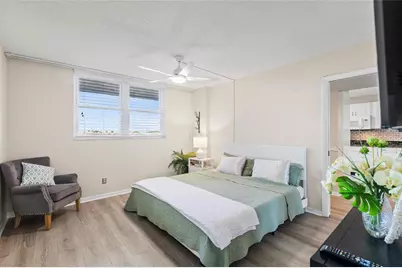 14900 Gulf Boulevard #204, Madeira Beach, FL 33708 - Photo 21