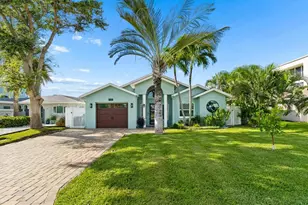 112 Wall St, Redington Shores, FL 33708 - Photo 1