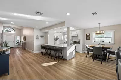 112 Wall Street, Redington Shores, FL 33708 - Photo 11