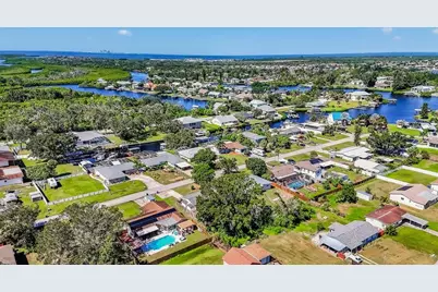 408 13th Street SW, Ruskin, FL 33570 - Photo 65