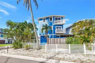 14500 N Bayshore Dr, Madeira Beach, FL 33708 - Photo 3