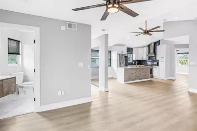 14500 N Bayshore Drive, Madeira Beach, FL 33708 - Photo 33