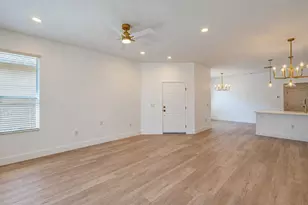 31421 Shaker Cir, Wesley Chapel, FL 33543 - Photo 5