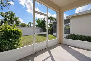 31421 Shaker Cir, Wesley Chapel, FL 33543 - Photo 41