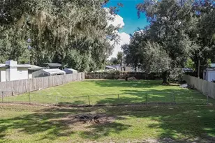 4822 Pattys Pl, Plant City, FL 33565 - Photo 1