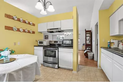 3280 Ambassador Avenue, Spring Hill, FL 34609 - Photo 13
