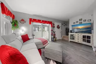 2924 Lichen Ln, Clearwater, FL 33760 - Photo 3