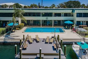 12000 Capri Cir S, Treasure Island, FL 33706 - Photo 19