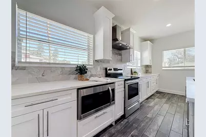 427 39th Street S, Saint Petersburg, FL 33711 - Photo 19