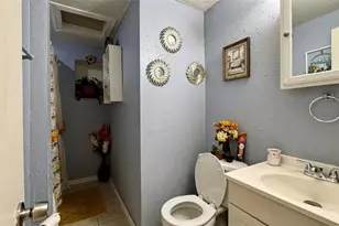 5810 N Gomez Ave, Tampa, FL 33614 - Photo 9