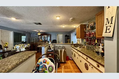 5810 N Gomez Avenue, Tampa, FL 33614 - Photo 17